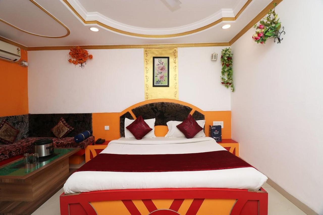 Hotel Prateek Pachmarhi Luaran gambar