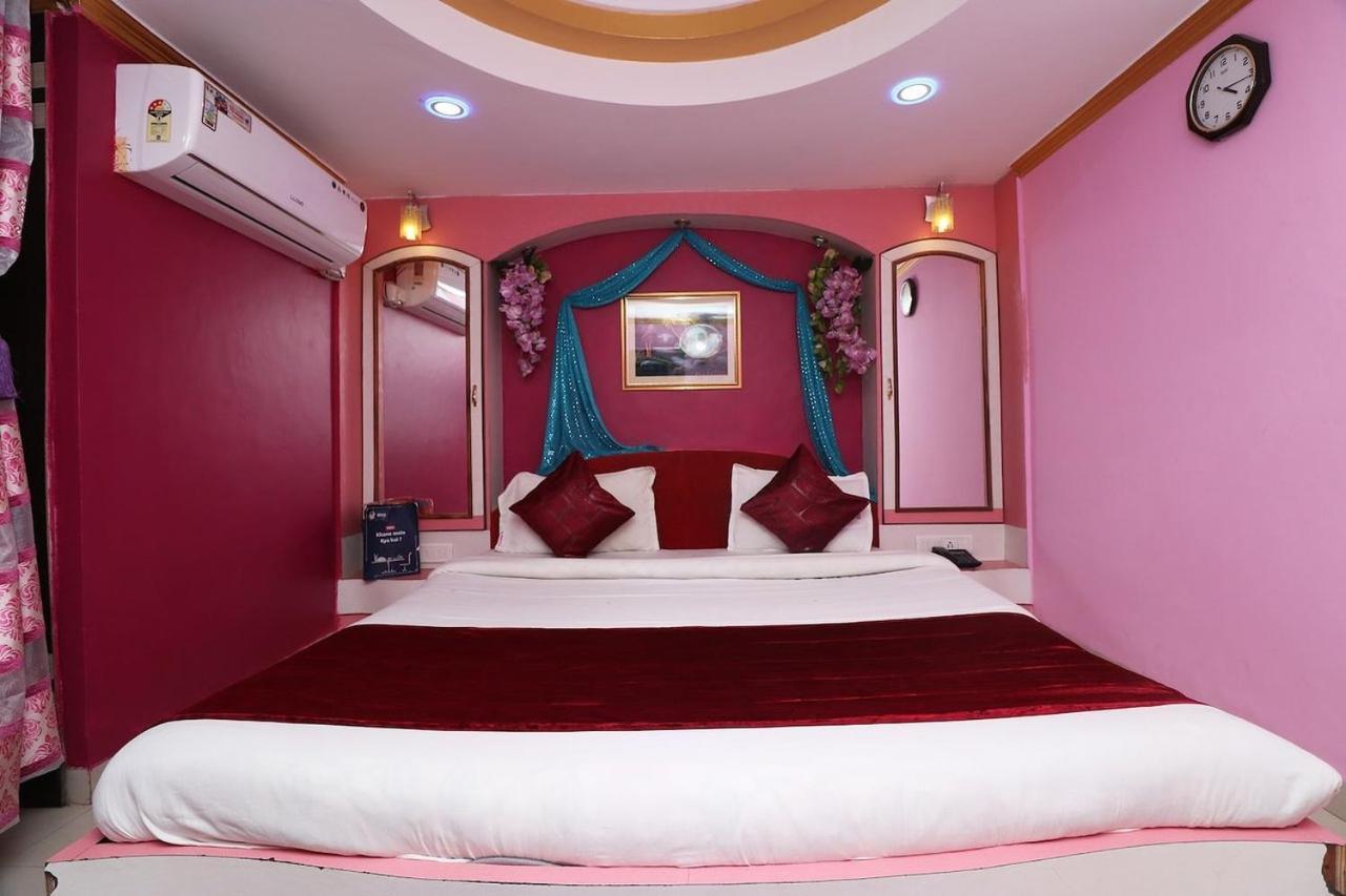 Hotel Prateek Pachmarhi Luaran gambar